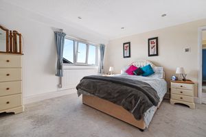 Photo 25- click for photo gallery